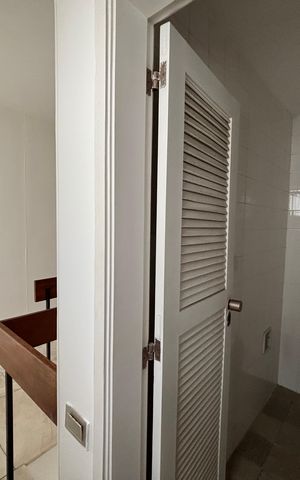 Apartamento à venda com 500m², 5 quartos e 3 vagas Apartamento à venda com 500m², 5 quartos e 3 vagasBanheiro social 2