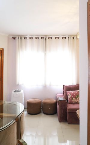 Casa de condomínio à venda com 140m², 3 quartos e 2 vagas