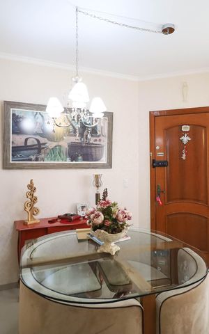 Casa de condomínio à venda com 140m², 3 quartos e 2 vagas