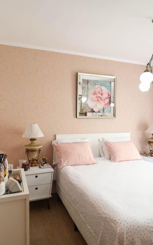 Casa de condomínio à venda com 140m², 3 quartos e 2 vagas