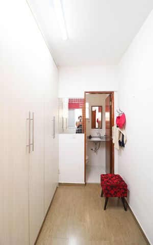 Casa de condomínio à venda com 140m², 3 quartos e 2 vagas