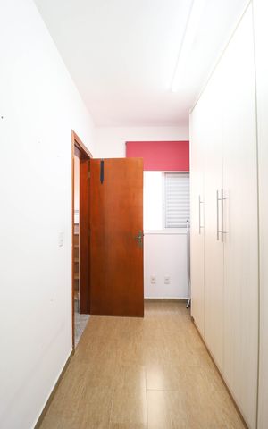 Casa de condomínio à venda com 140m², 3 quartos e 2 vagas