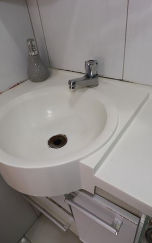 Apartamento à venda com 65m², 3 quartos e 1 vagaBanheiro Social - Pia