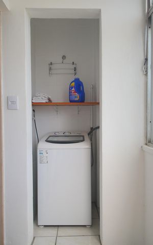 Apartamento à venda com 82m², 2 quartos e sem vagaÁrea de Serviço