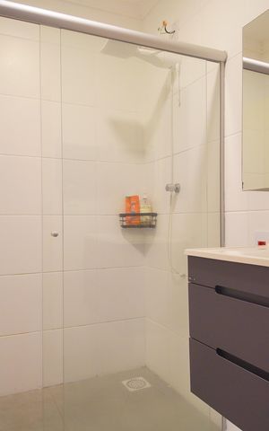 Apartamento à venda com 82m², 2 quartos e sem vagaBanheiro