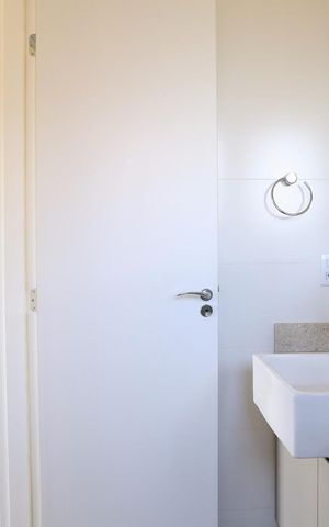 Apartamento à venda com 69m², 2 quartos e 2 vagas Apartamento à venda com 69m², 2 quartos e 2 vagasBanheiro da Suíte 1