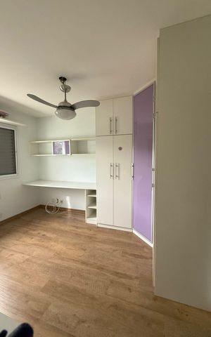 Casa de condomínio para alugar com 198m², 3 quartos e 4 vagas Casa de condomínio para alugar com 198m², 3 quartos e 4 vagasQuarto
