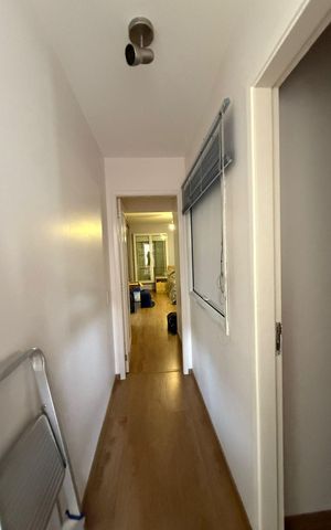 Casa de condomínio para alugar com 198m², 3 quartos e 4 vagas Casa de condomínio para alugar com 198m², 3 quartos e 4 vagasCorredor