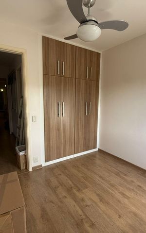Casa de condomínio para alugar com 198m², 3 quartos e 4 vagas Casa de condomínio para alugar com 198m², 3 quartos e 4 vagasQuarto