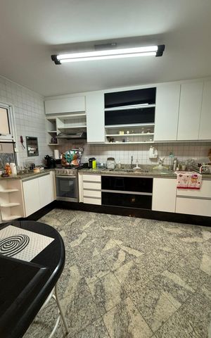 Casa de condomínio para alugar com 198m², 3 quartos e 4 vagas Casa de condomínio para alugar com 198m², 3 quartos e 4 vagasCozinha