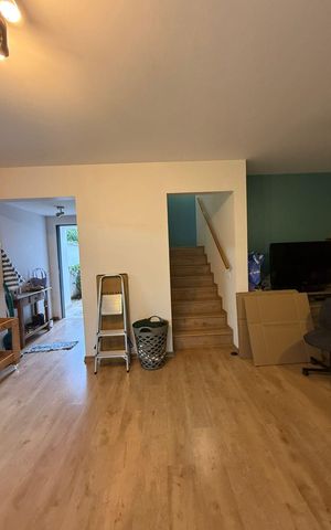Casa de condomínio para alugar com 198m², 3 quartos e 4 vagas Casa de condomínio para alugar com 198m², 3 quartos e 4 vagasSala