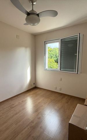 Casa de condomínio para alugar com 198m², 3 quartos e 4 vagas Casa de condomínio para alugar com 198m², 3 quartos e 4 vagasQuarto