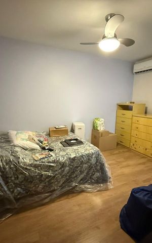Casa de condomínio para alugar com 198m², 3 quartos e 4 vagas Casa de condomínio para alugar com 198m², 3 quartos e 4 vagasQuarto