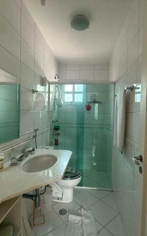 Casa de condomínio para alugar com 198m², 3 quartos e 4 vagas Casa de condomínio para alugar com 198m², 3 quartos e 4 vagasBanheiro