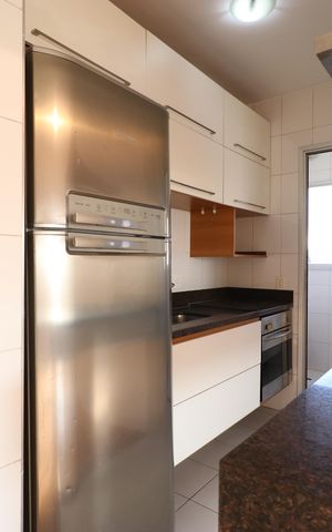 Apartamento à venda com 60m², 2 quartos e 1 vagaCozinha e Área de Serviço