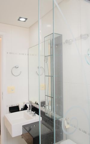 Apartamento à venda com 110m², 4 quartos e 3 vagasBanheiro da Suíte 2