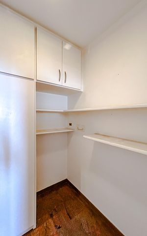 Apartamento à venda com 191m², 4 quartos e 3 vagasQuarto de Serviço