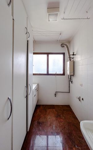 Apartamento à venda com 191m², 4 quartos e 3 vagasÁrea de Serviço