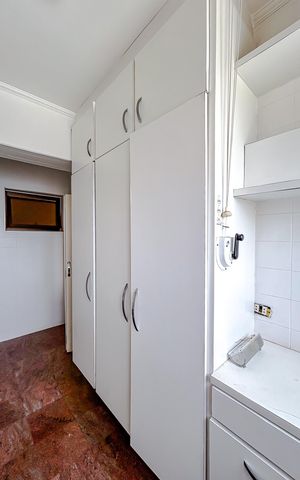 Apartamento à venda com 191m², 4 quartos e 3 vagasÁrea de Serviço