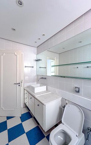 Apartamento à venda com 191m², 4 quartos e 3 vagasBanheiro da Suíte 3