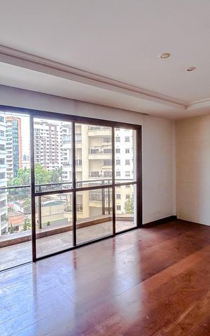 Apartamento à venda com 191m², 4 quartos e 3 vagasSala 1
