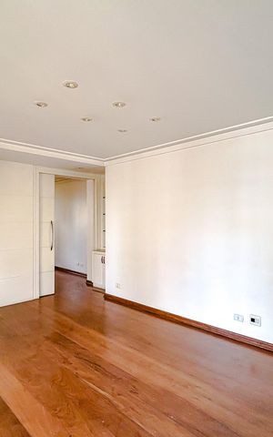 Apartamento à venda com 191m², 4 quartos e 3 vagasSala 1