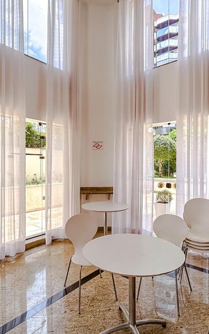 Apartamento à venda com 191m², 4 quartos e 3 vagasÁrea comum - Salão de festas