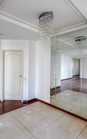 Apartamento à venda com 191m², 4 quartos e 3 vagasSala de Jantar
