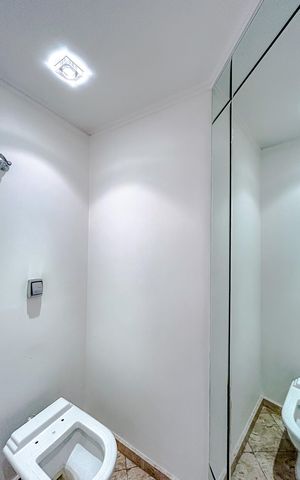 Apartamento à venda com 191m², 4 quartos e 3 vagasLavabo