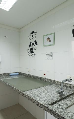 Apartamento à venda com 246m², 4 quartos e 5 vagas Apartamento à venda com 246m², 4 quartos e 5 vagasPet Care