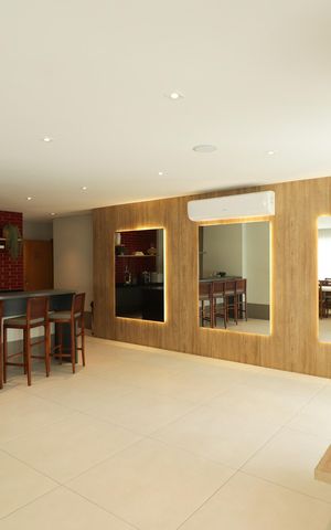 Apartamento à venda com 246m², 4 quartos e 5 vagas Apartamento à venda com 246m², 4 quartos e 5 vagasSalão de Festas