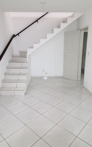 Casa para alugar com 289m², 3 quartos e 3 vagasSala 1