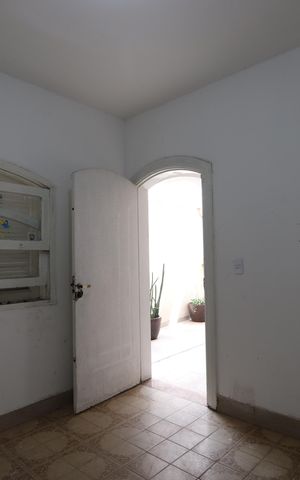 Casa à venda com 480m², 3 quartos e 4 vagasQuarto de Serviço