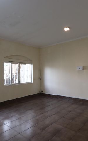 Casa à venda com 480m², 3 quartos e 4 vagasSalão