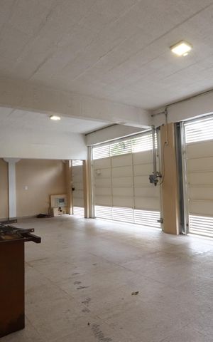 Casa à venda com 480m², 3 quartos e 4 vagasGaragem
