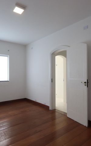 Casa à venda com 480m², 3 quartos e 4 vagasQuarto 3