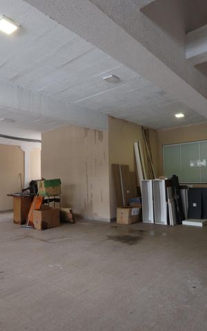 Casa à venda com 480m², 3 quartos e 4 vagasGaragem