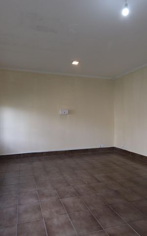 Casa à venda com 480m², 3 quartos e 4 vagasSalão