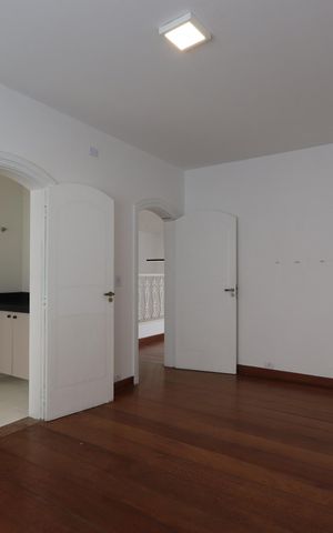 Casa à venda com 480m², 3 quartos e 4 vagasQuarto 3