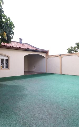 Casa à venda com 480m², 3 quartos e 4 vagasQuintal