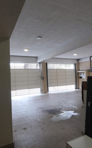 Casa à venda com 480m², 3 quartos e 4 vagasGaragem