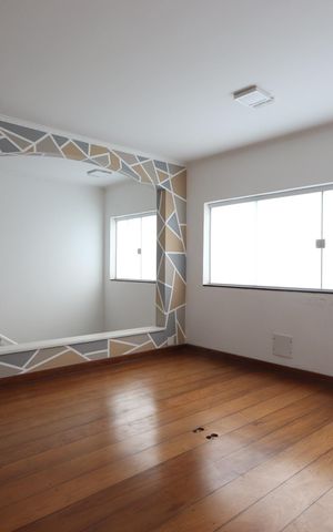 Casa à venda com 480m², 3 quartos e 4 vagasSala do Mezzanino