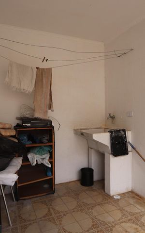 Casa à venda com 480m², 3 quartos e 4 vagasÁrea de Serviço