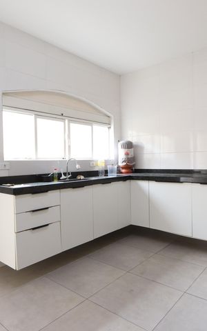 Casa à venda com 480m², 3 quartos e 4 vagasCozinha
