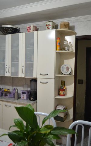 Casa à venda com 117m², 2 quartos e 2 vagasCozinha