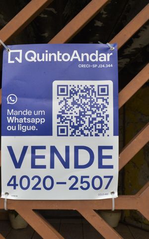 Casa à venda com 117m², 2 quartos e 2 vagasPlaca