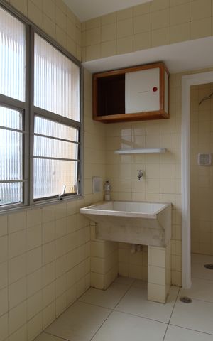 Apartamento à venda com 86m², 2 quartos e 1 vagaÁrea de Serviço