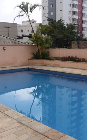 Apartamento à venda com 100m², 3 quartos e 2 vagasÁrea comum - Piscina