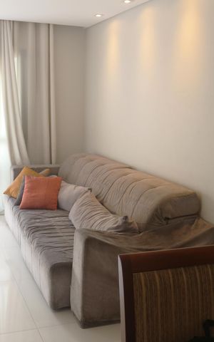 Apartamento à venda com 100m², 3 quartos e 2 vagasSala
