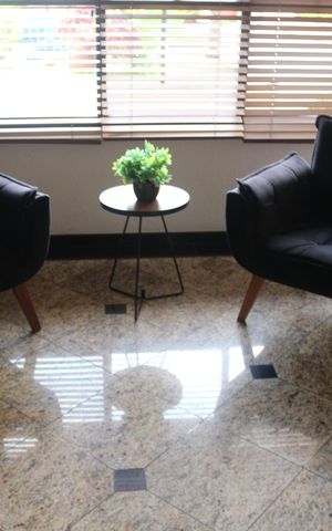 Apartamento à venda com 100m², 3 quartos e 2 vagasHall social